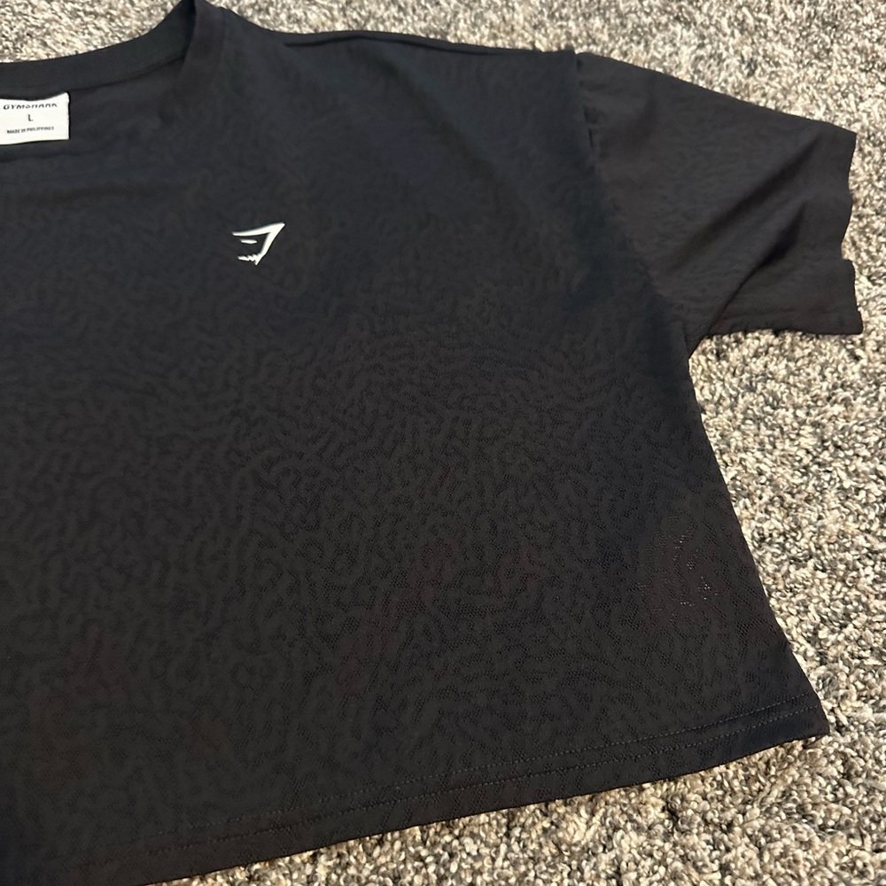 Black Cropped GymShark Top